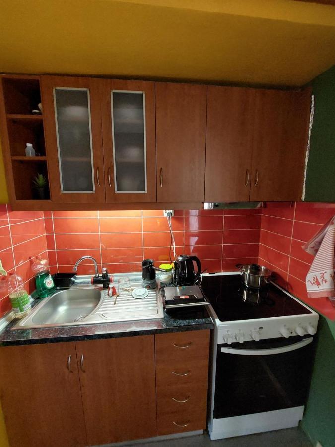 Φιλοξενία1 Apartment Drama Bagian luar foto